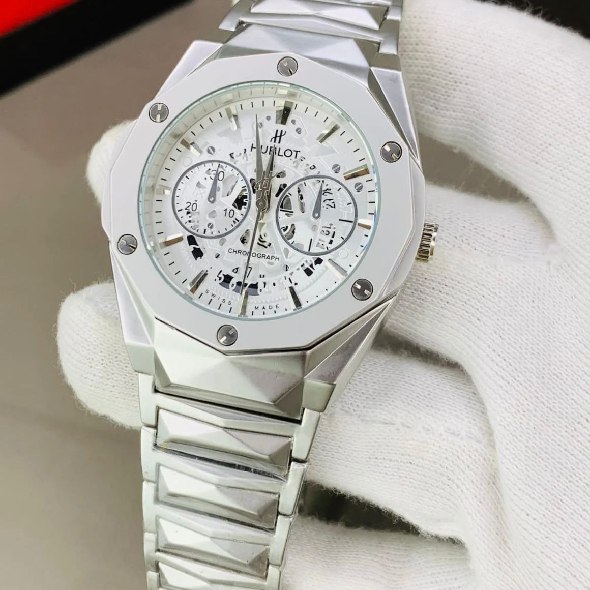 Luxury Chronograph Watch – Stainless Steel Wristwatch